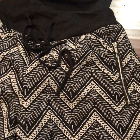 🔵🎉HostPick🎉Rue 21 Aztec Joggers - Picture 2 of 6